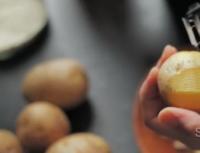 Zrazy ziemniaczane z grzybami w piekarniku przepis ze zdjęciem Zrazy ziemniaczane z grzybami: klasyczny przepis